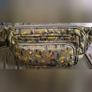 LUG HITCH BELT BAG IN CAMP GROUNDS GREEN